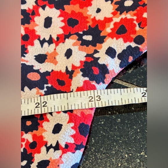 Michael Kors Blouse Tab 1/2sleeves Smocked Waist Geranium Red White Navy SZ. Med - Picture 9 of 13